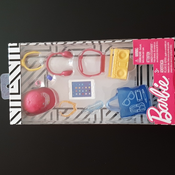 Mattel Other - Barbie Accessories Fashion Pack New in Box